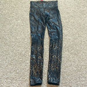 LIKE NEW! Faux leather animal print leggings